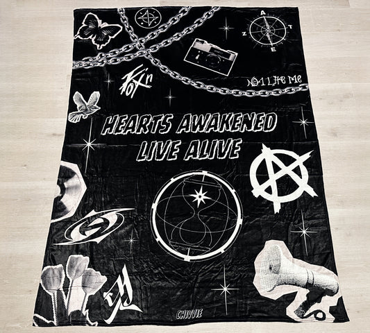 ATEEZ “HALATEEZ“ Blanket