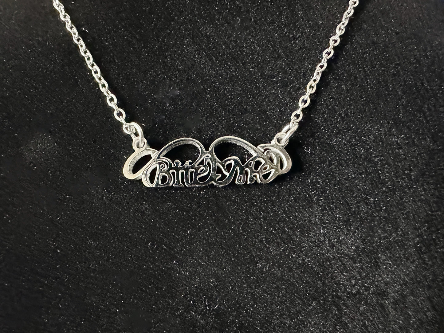 ENHYPEN “Bite Me“ Necklace