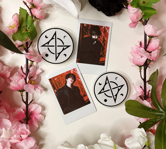 ATEEZ “Captain“ Acrylic Phone Grip