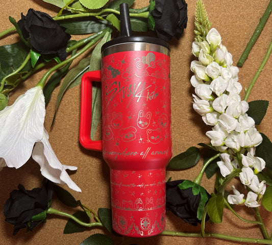 STRAY KIDS 40oz Quencher Tumbler [red]