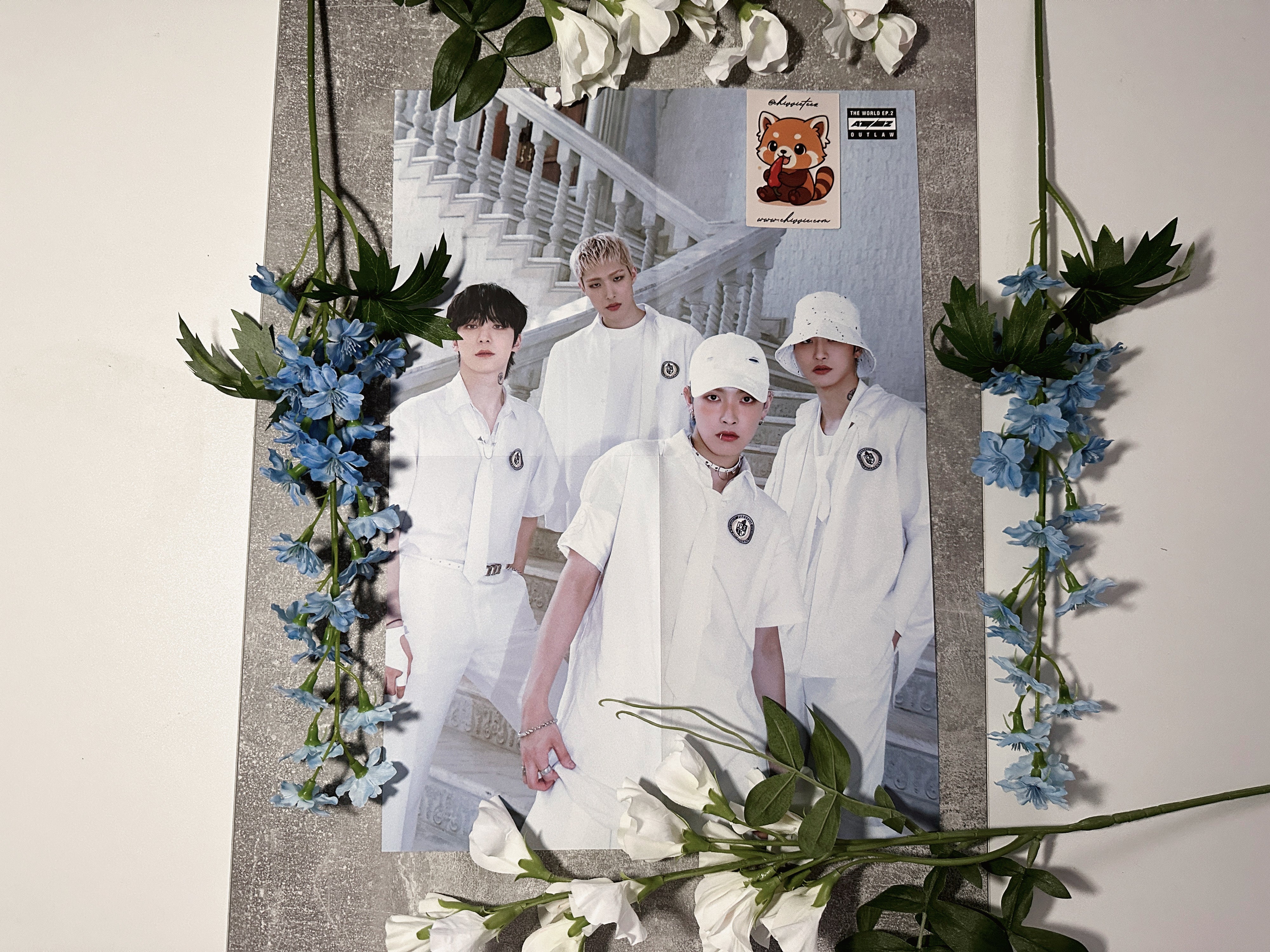 ATEEZ Official Outlaw Poster - Unit (HJ, SH, YH, MG) – K-Pop