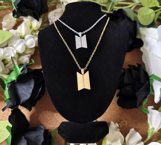 BTS "Logo" Necklace [frosted/matt]