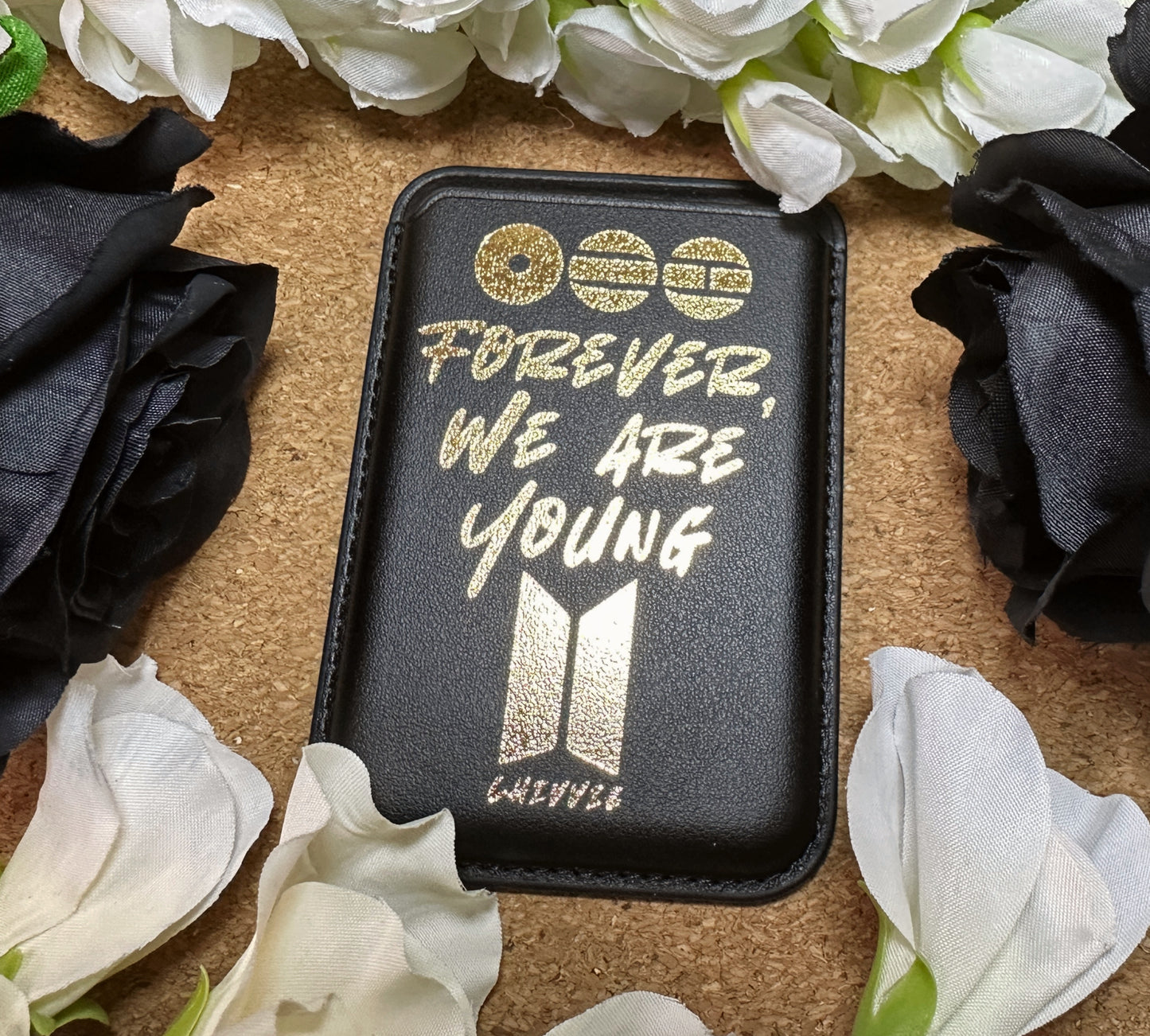BTS “ARIRANG“ Magnetic Phone Wallets [black]