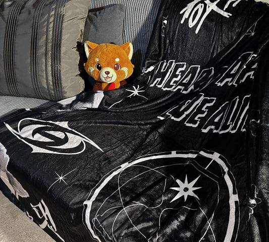 ATEEZ “HALATEEZ“ Blanket