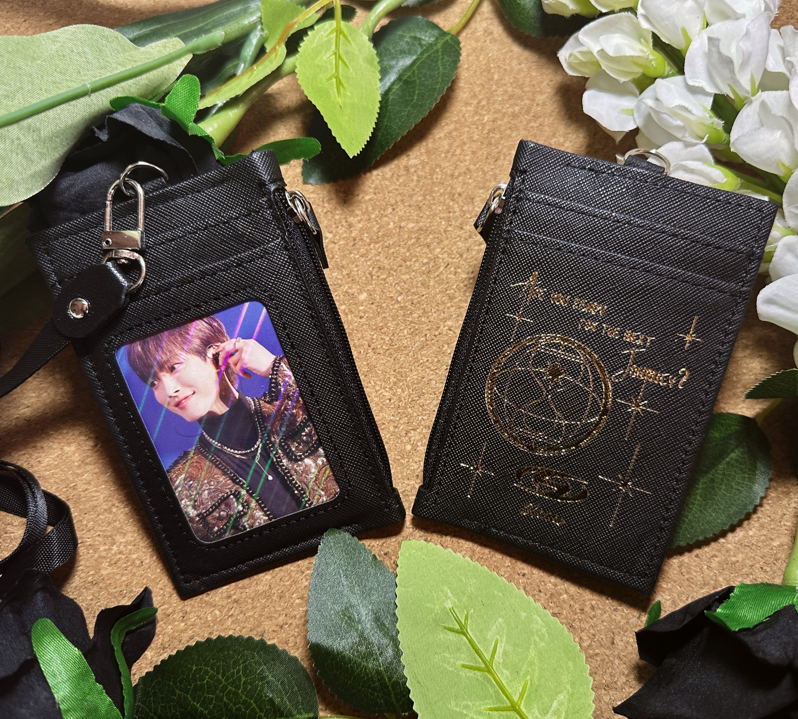 ATEEZ “Next Journey“ Concert Wallet [black/gold] – K-Pop